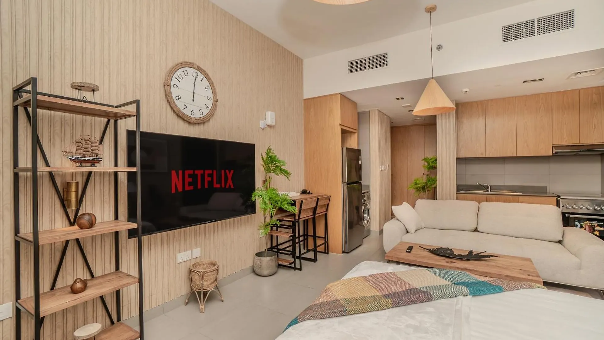 Apartment Private Luxury Studio By Blue Cloud Holidays Sharjah
