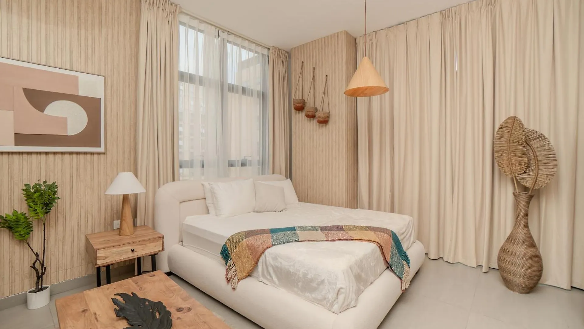 Appartamento Private Luxury Studio By Blue Cloud Holidays Sharjah